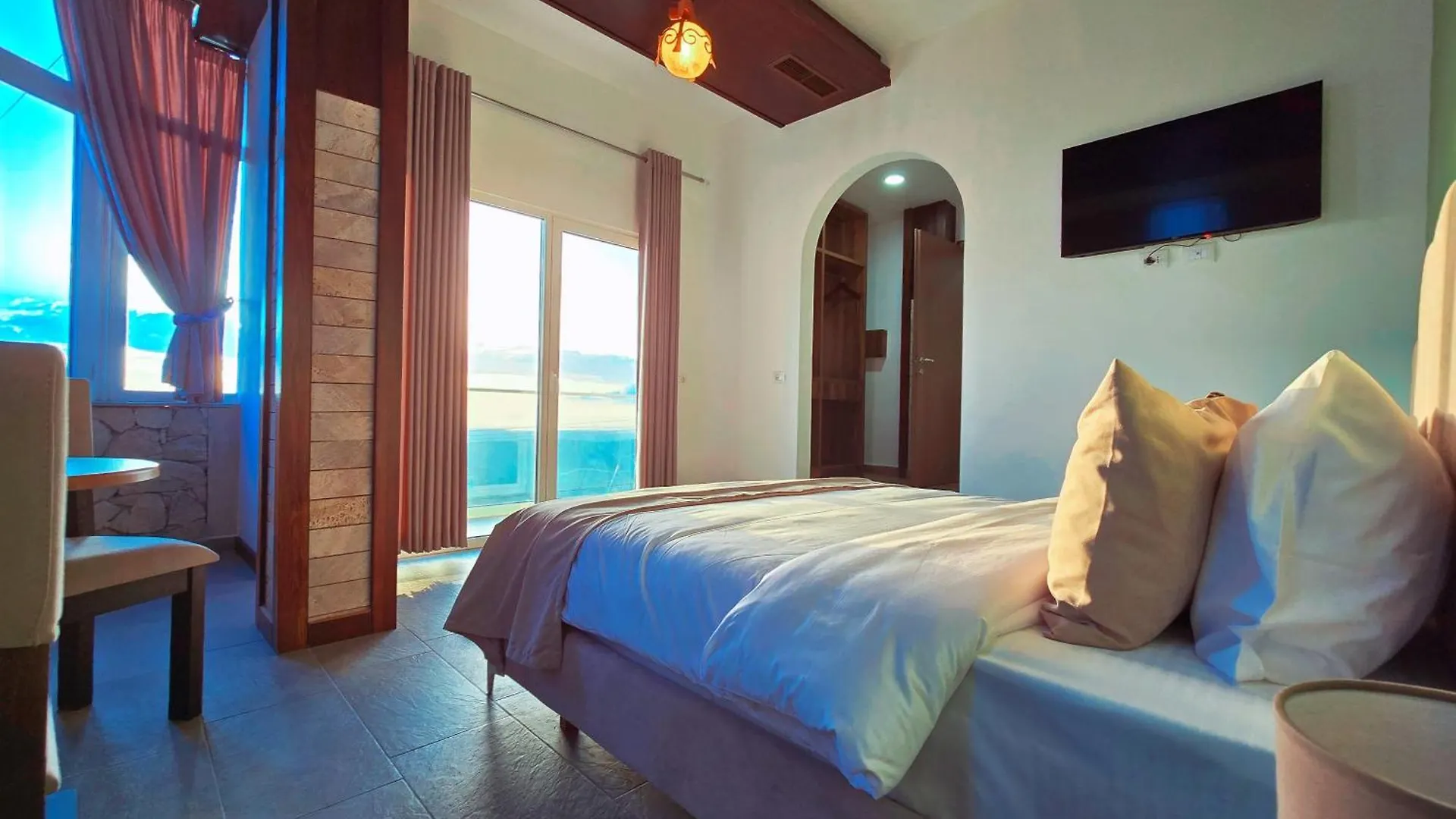 Pamja E Qyteteve Hotel Kruje