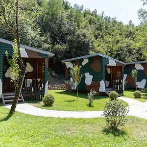 Hotel Kazerma E Cerenit, Surrel